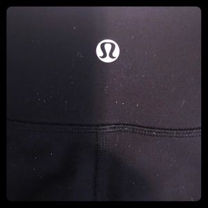 Lululemon Wunder Under Crop 6